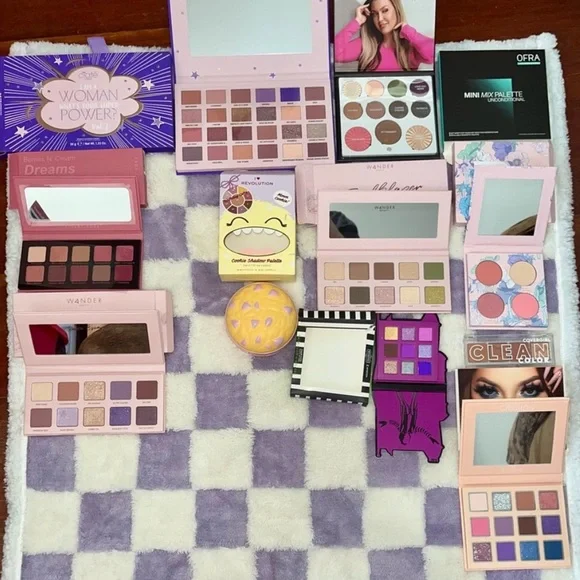 10 New Vibrant Colors Eyeshadow Palettes  NIB - Picture 5 of 9